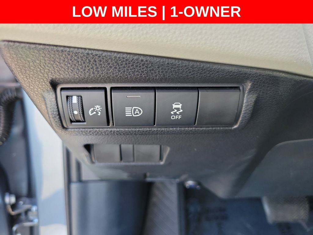 Used 2026 Toyota Corolla Cross L FWD image 22