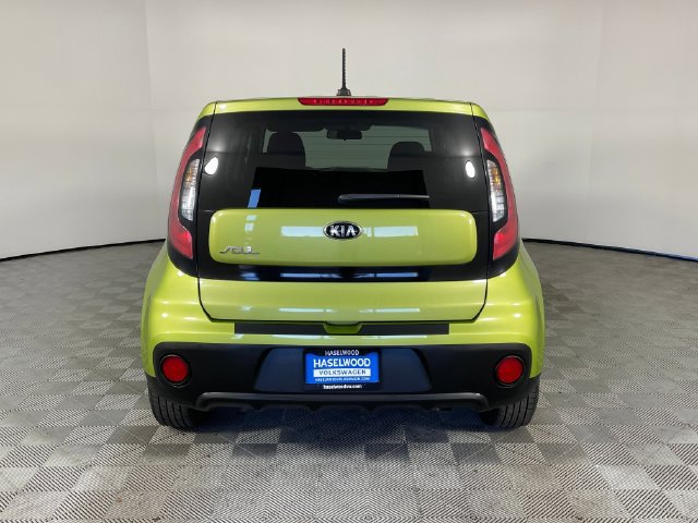 Used 2017 Kia Soul FWD image 22