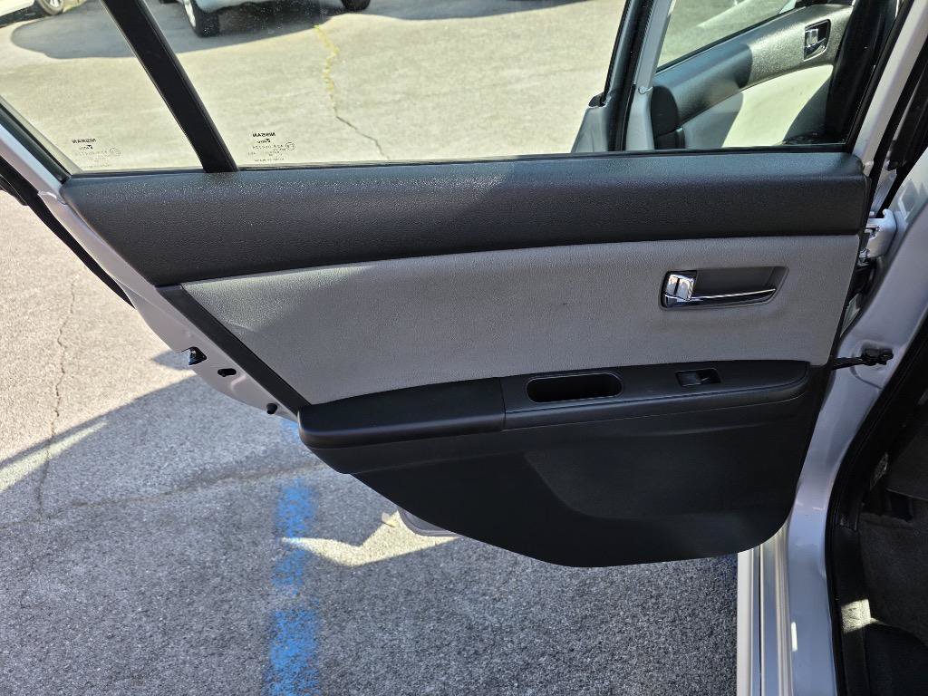 Used 2012 Nissan Sentra 2.0 SR w/ Special Edition Pkg FWD image 18