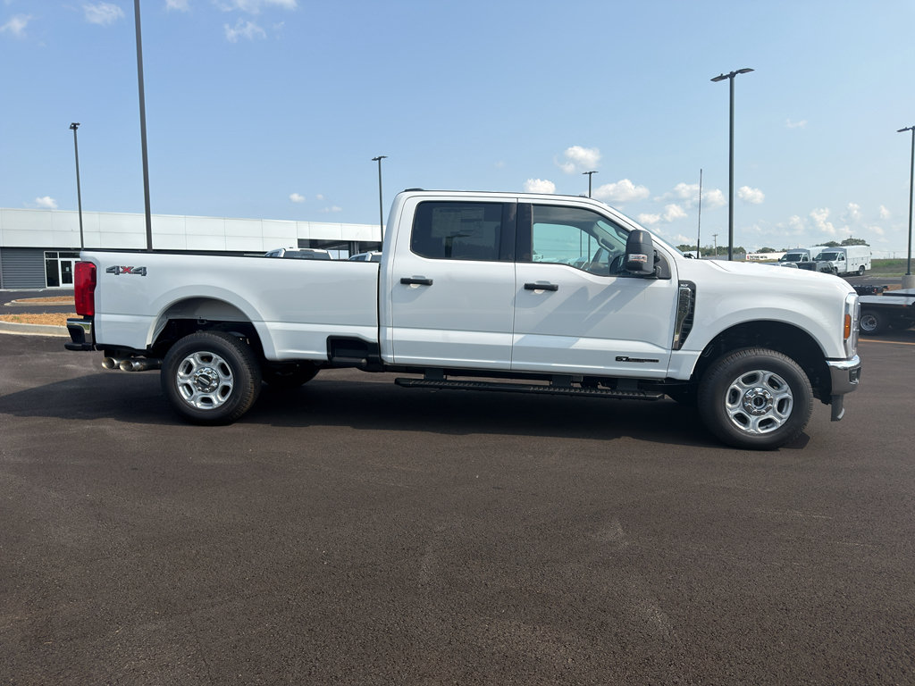 New 2026 Ford F250 XLT AWD/4WD image 4