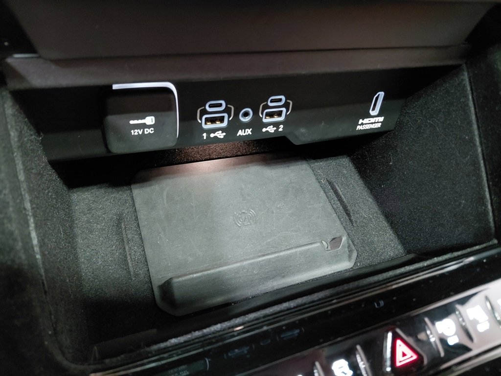 Used 2022 Jeep Grand Wagoneer Series III image 12