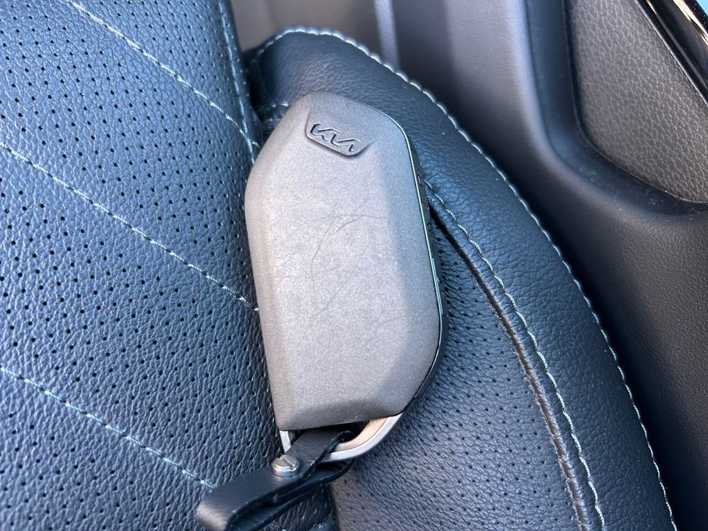 Used 2024 Kia Telluride SX X-Line image 33