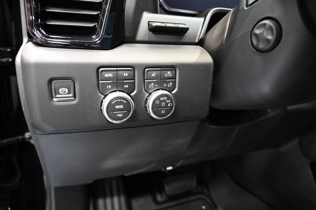 New 2026 GMC Sierra 1500 AT4X w/ LPO, Black Badging Package AWD/4WD image 30