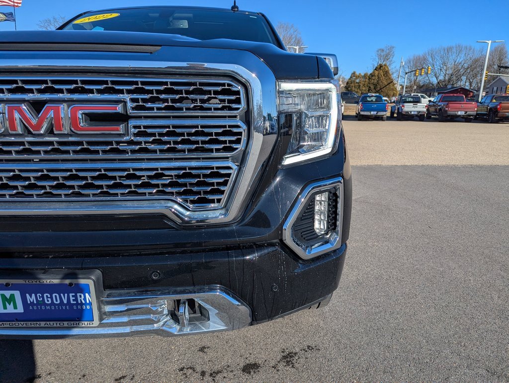 Used 2022 GMC Sierra 1500 Denali w/ Denali Premium Package image 11