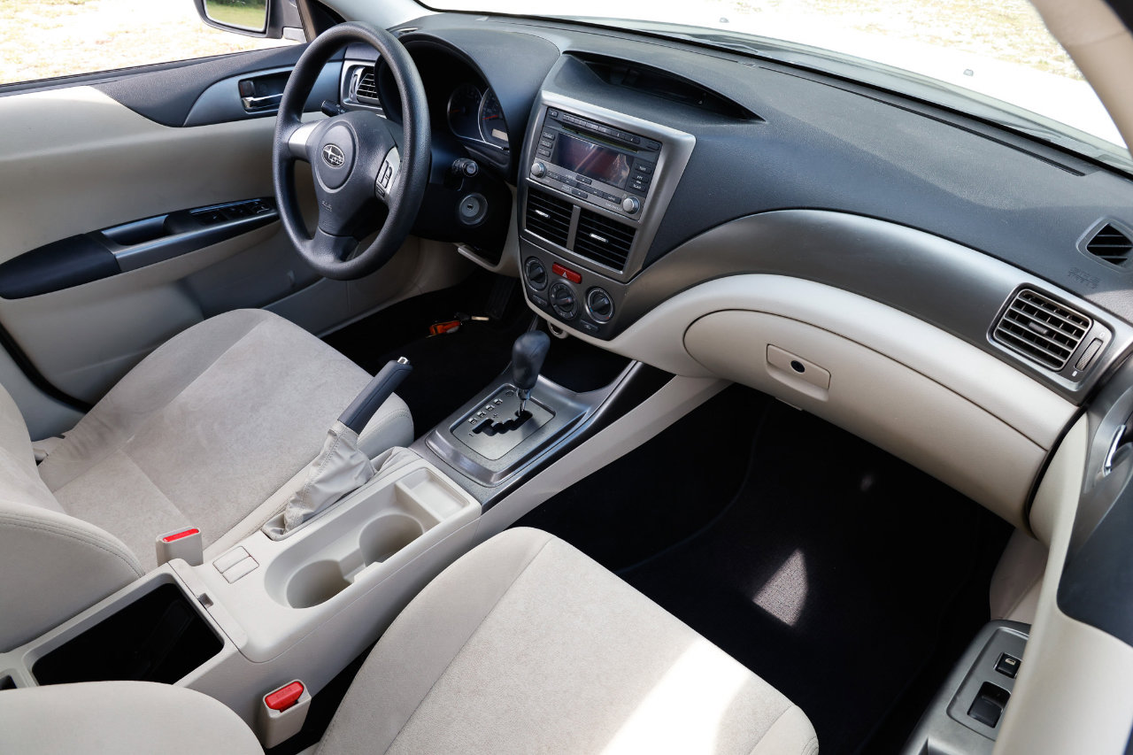 Used 2011 Subaru Impreza 2.5i image 16