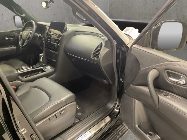 Used 2024 Nissan Armada SL w/ Midnight Edition Package AWD/4WD image 21