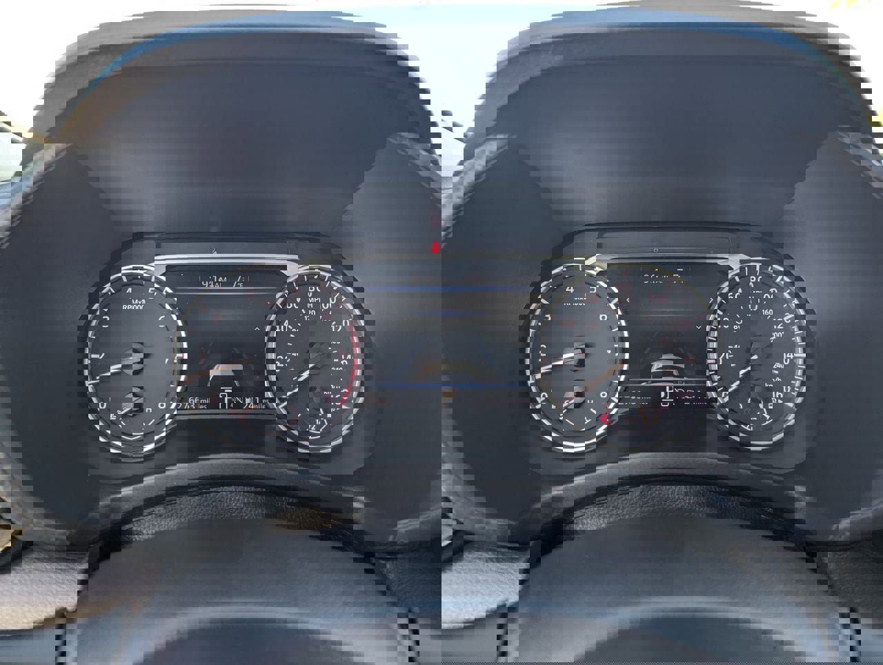 Certified 2025 Nissan Sentra SV image 29