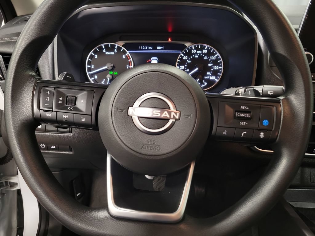 Used 2024 Nissan Rogue SV FWD image 18