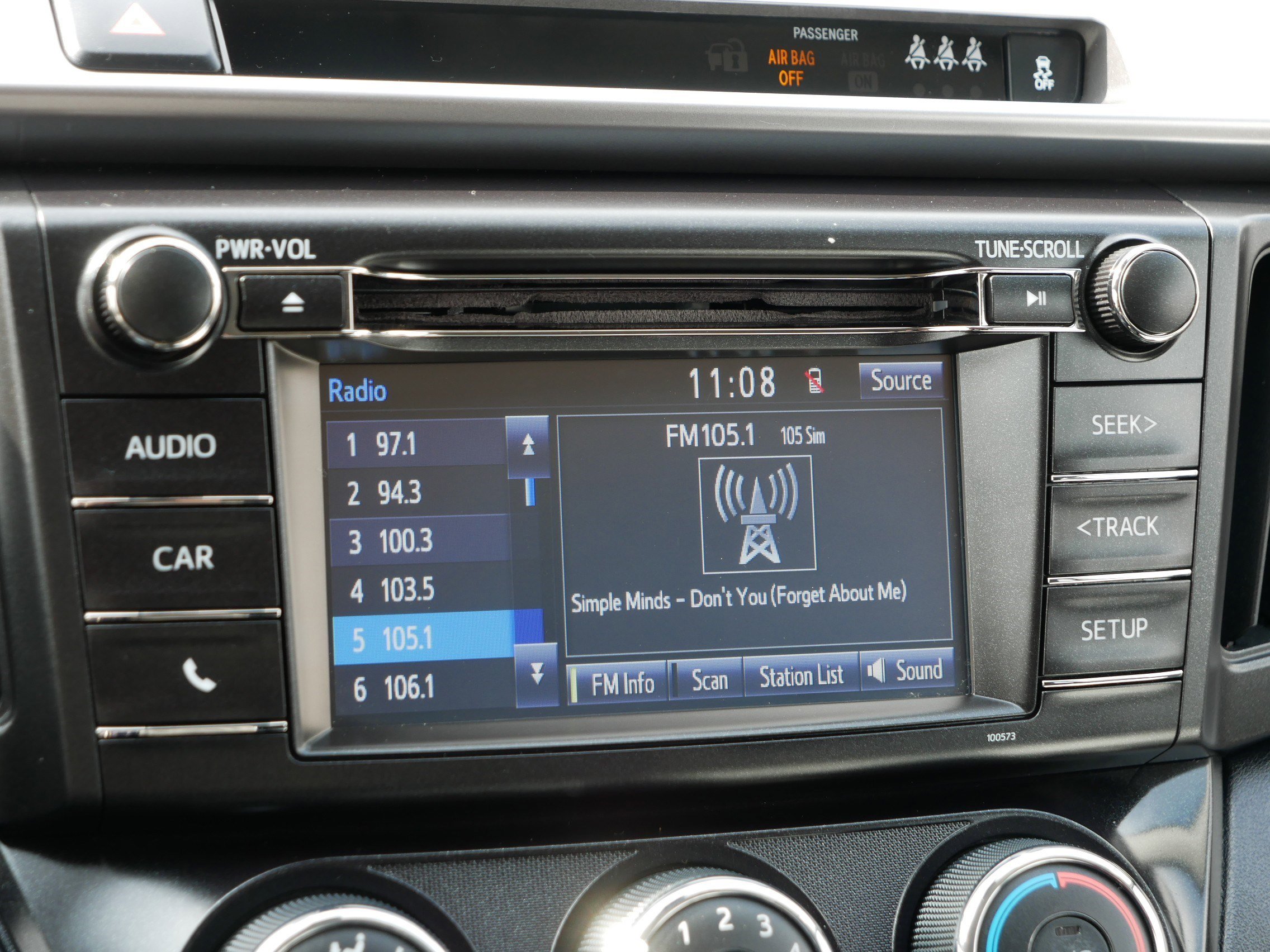 Used 2017 Toyota RAV4 LE w/ All Weather Liner Package AWD/4WD image 22