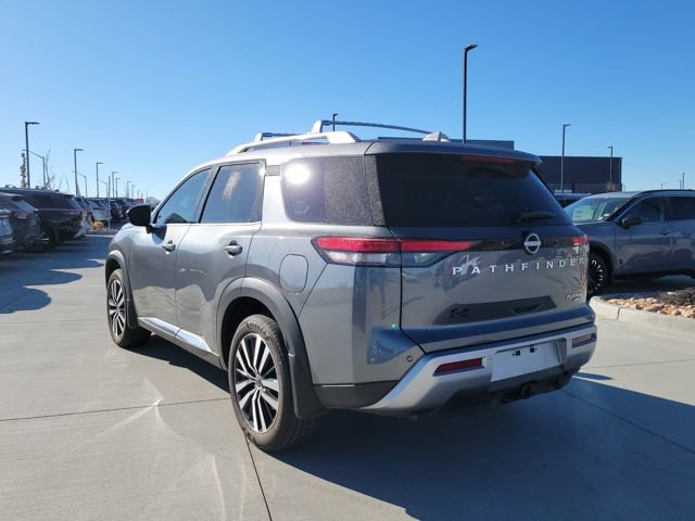 Used 2025 Nissan Pathfinder Platinum w/ Cargo Package AWD/4WD image 3