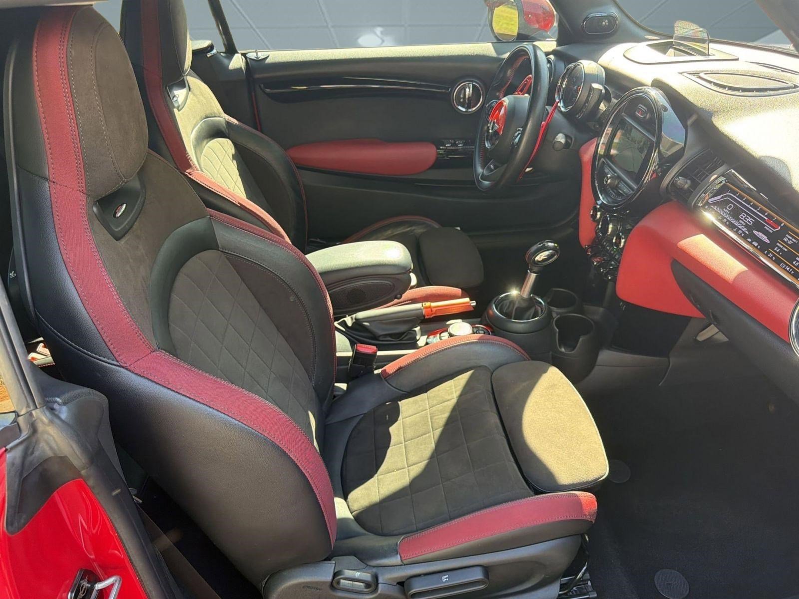 Used 2018 MINI Cooper John Cooper Works image 29