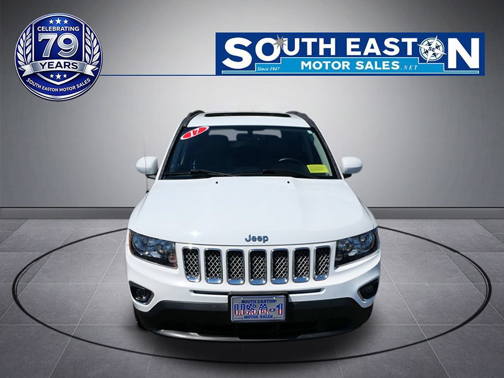 Used 2017 Jeep Compass High Altitude AWD/4WD image 3