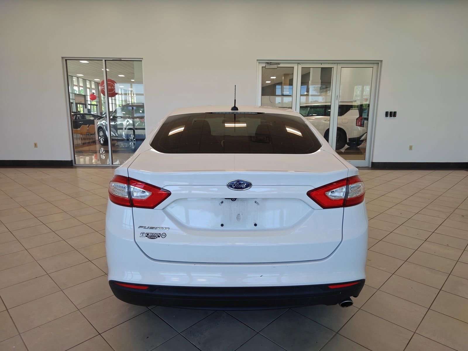 Used 2015 Ford Fusion S FWD image 4