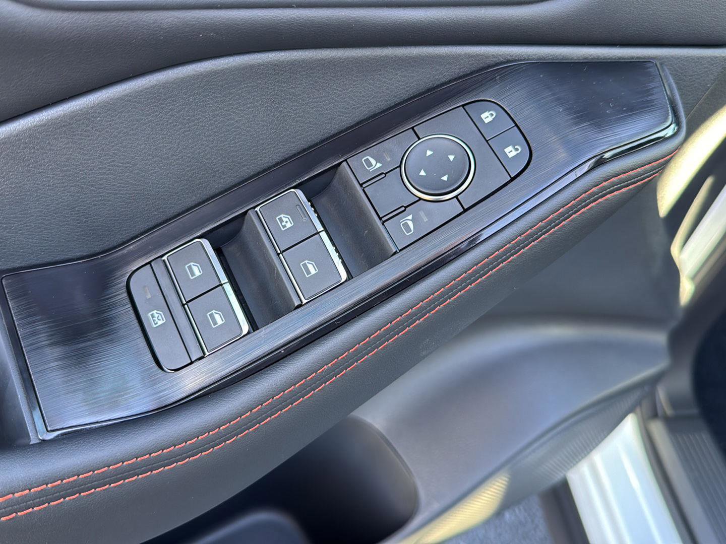 New 2026 Nissan Rogue SV w/ Rock Creek Premium Package image 28