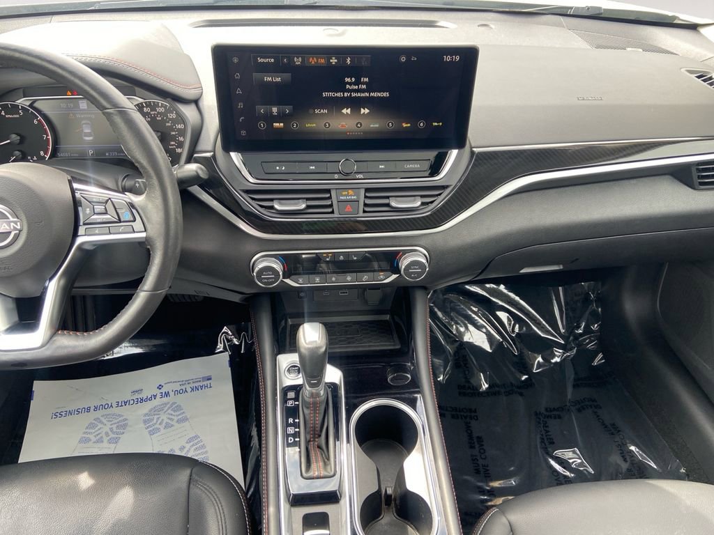 Used 2023 Nissan Altima 2.0 SR FWD image 11