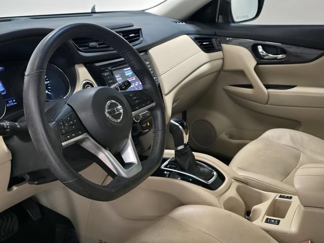 Used 2019 Nissan Rogue SV FWD image 17
