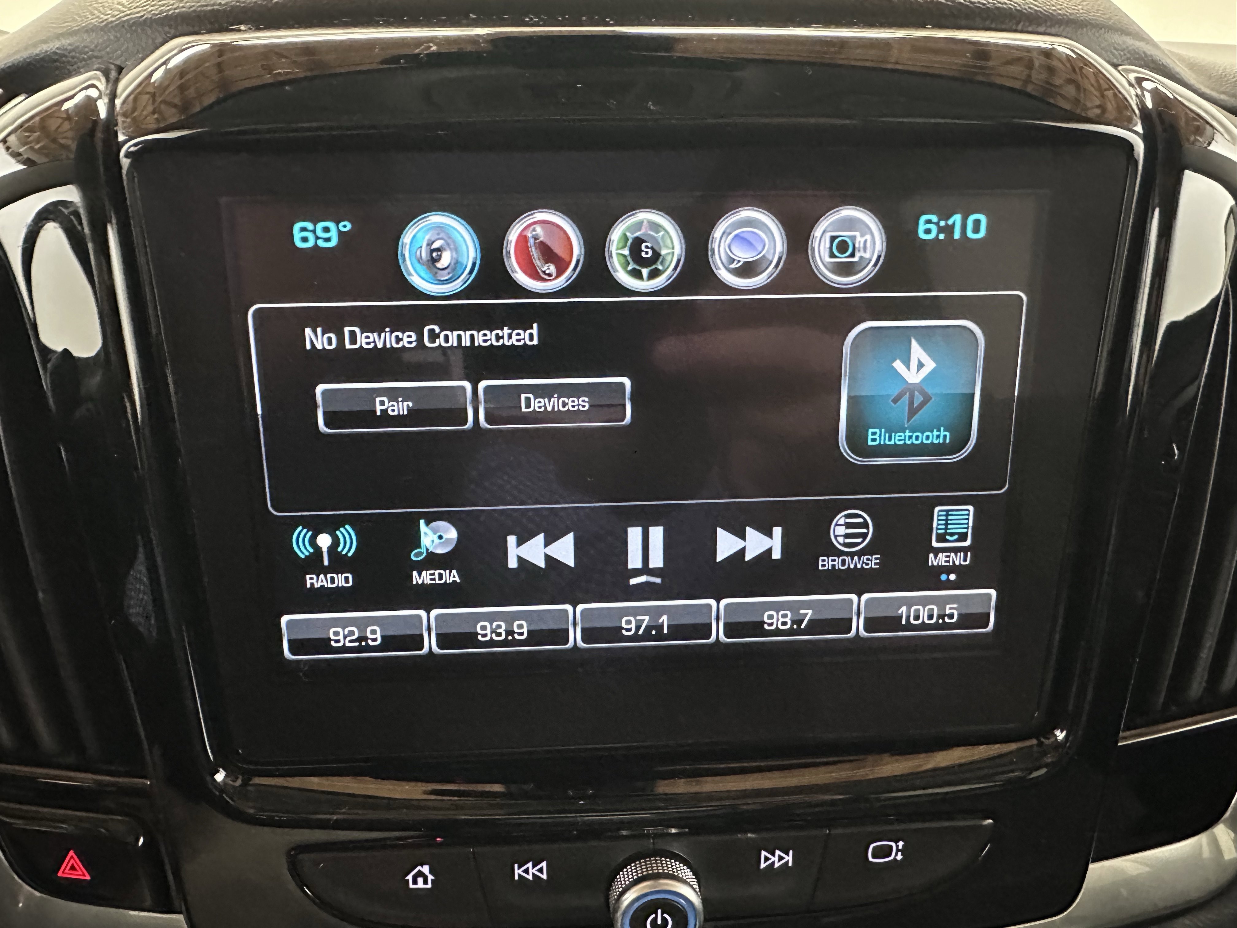 Used 2019 Chevrolet Traverse Premier w/ Driver Confidence II Package image 45