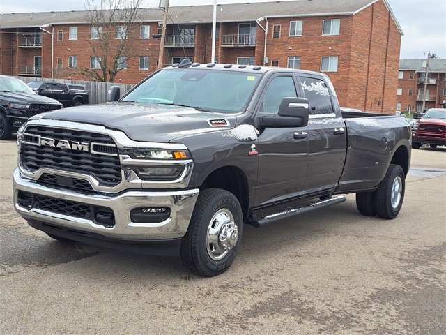 New 2026 RAM 3500 Tradesman image 2