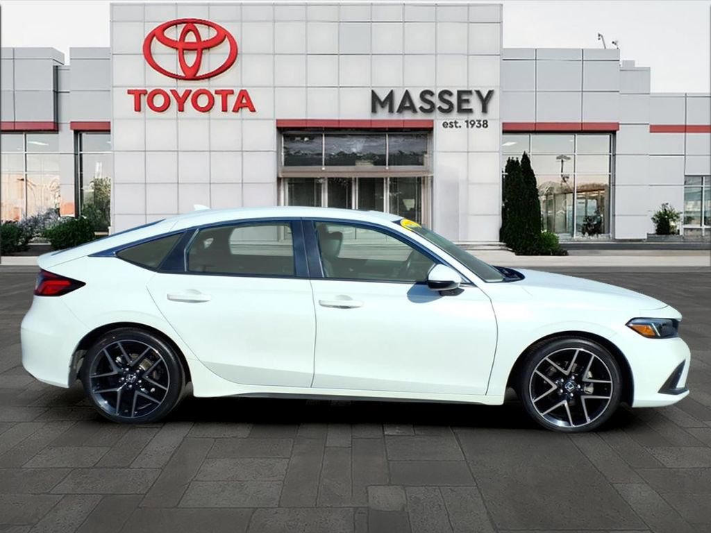 Used 2022 Honda Civic Sport Touring image 2