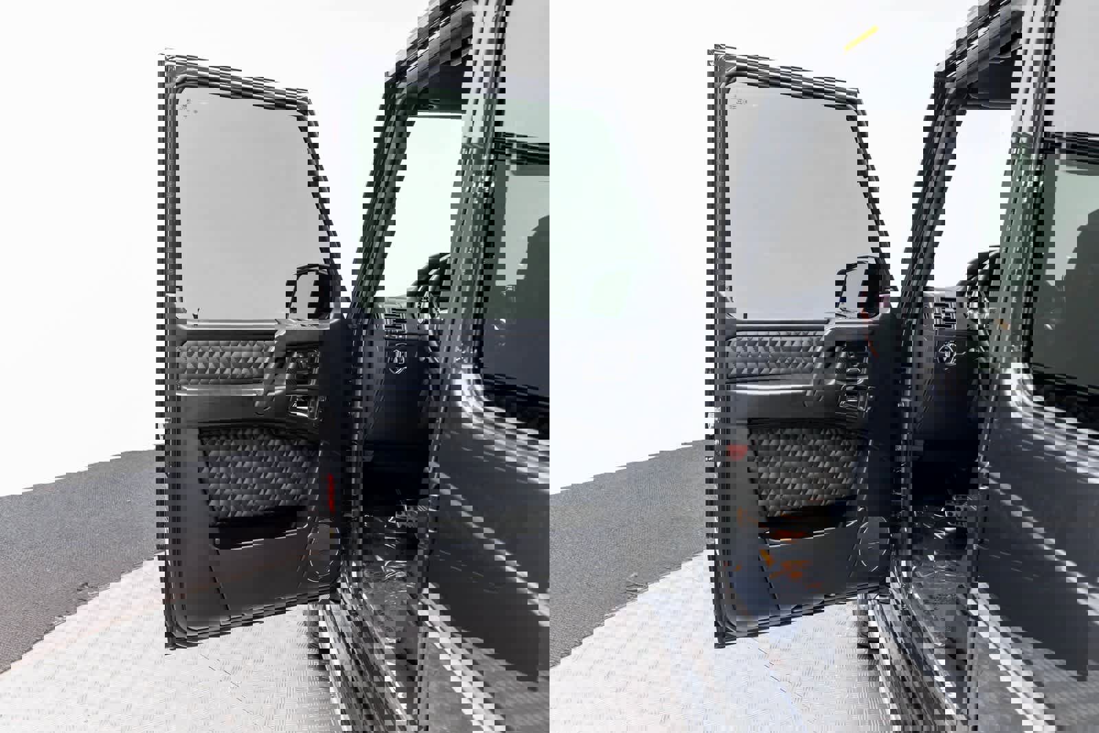 Used 2014 Mercedes-Benz G 63 AMG 4MATIC image 26