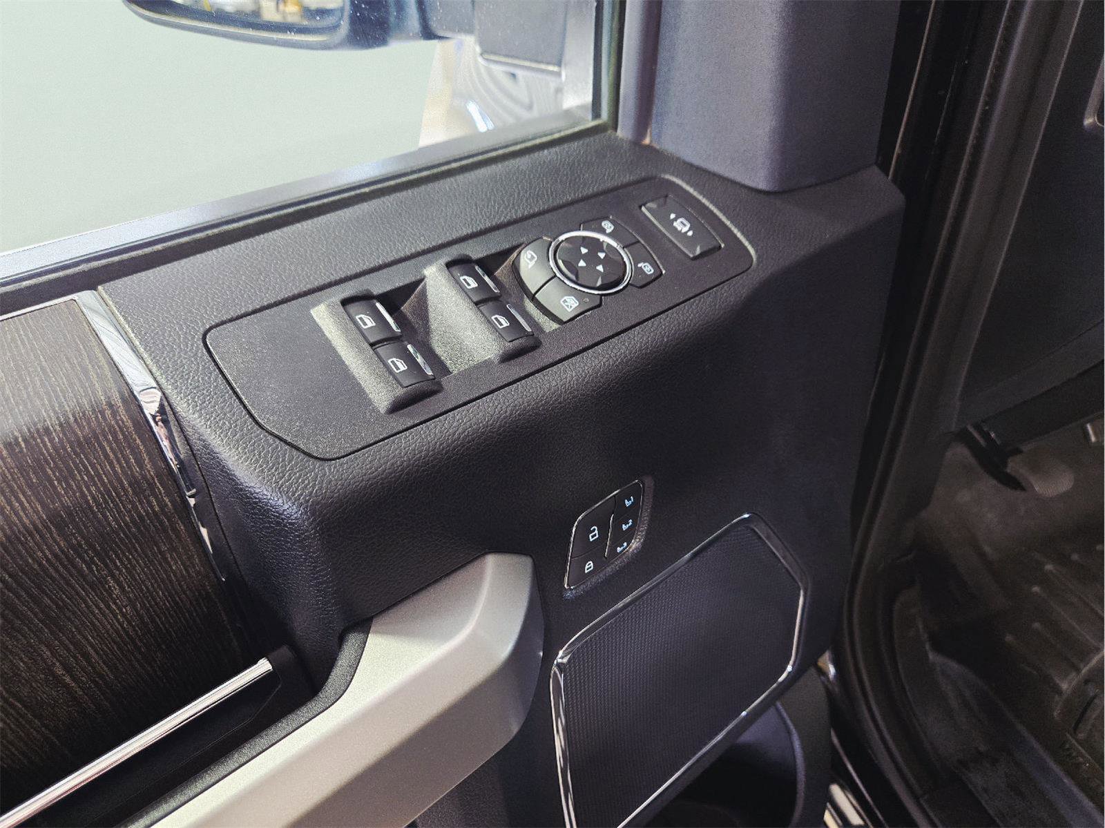Used 2020 Ford F250 Lariat AWD/4WD image 20