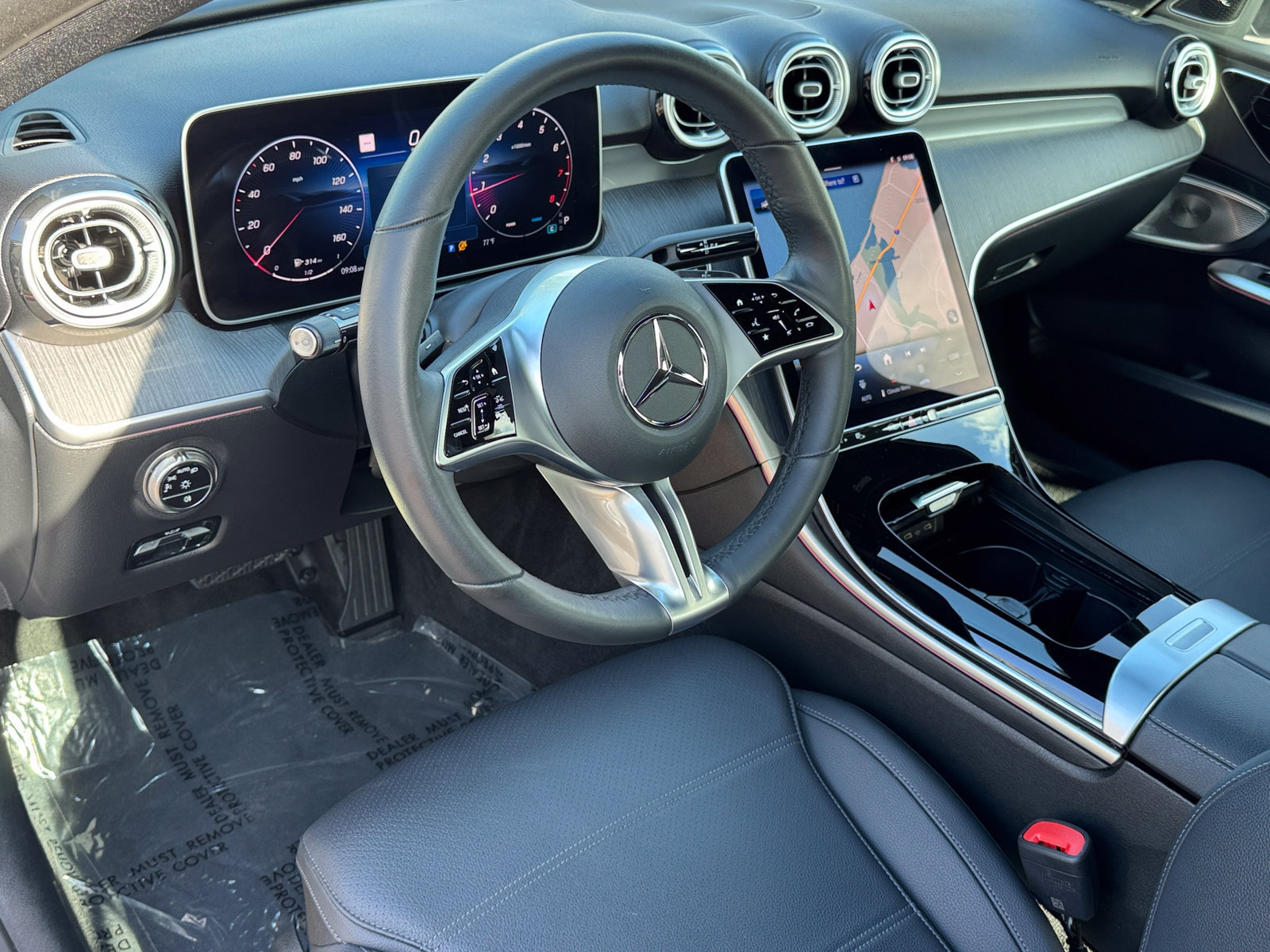 Used 2025 Mercedes-Benz C 300 Sedan image 18