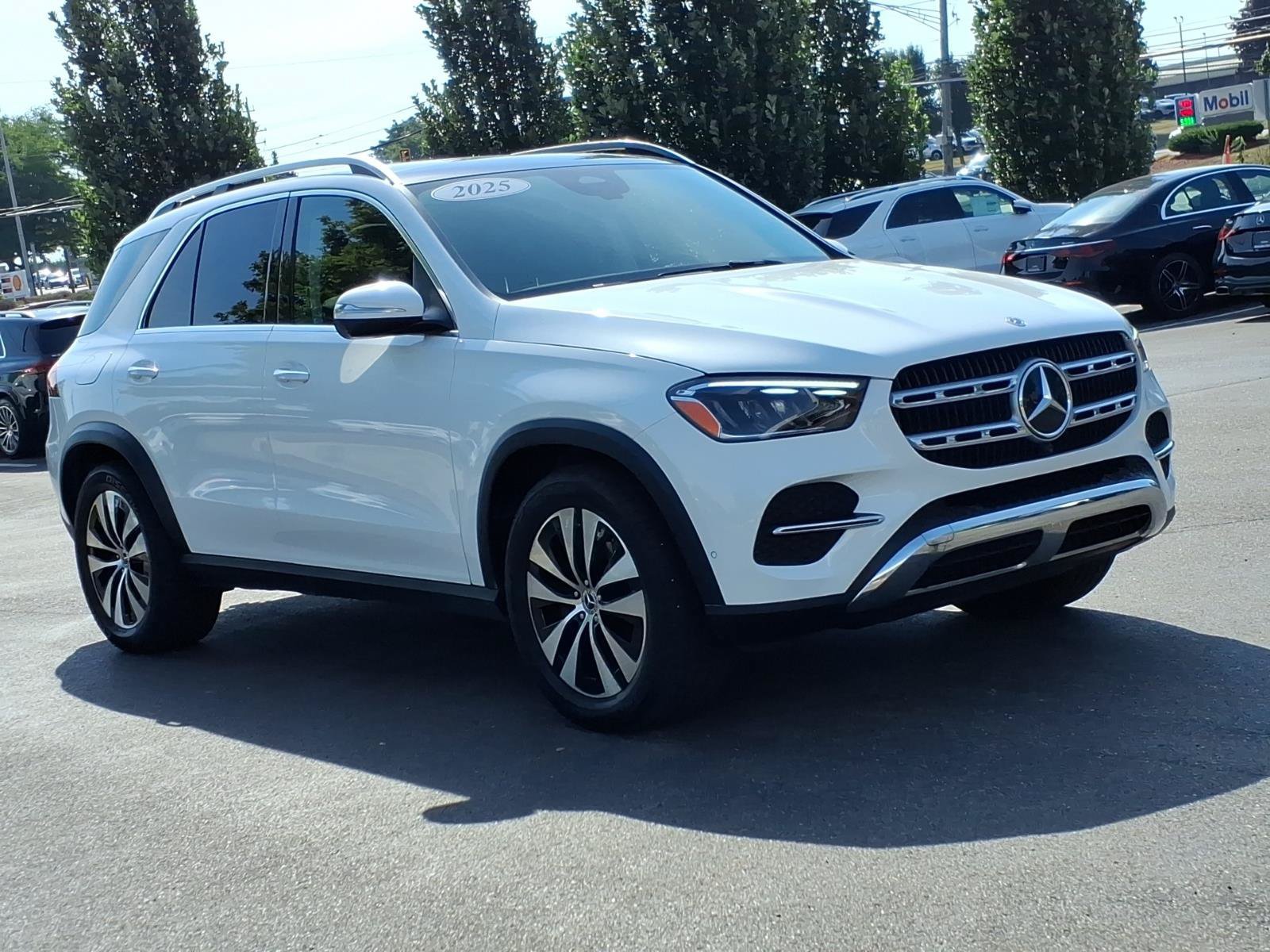 Certified 2025 Mercedes-Benz GLE 350 4MATIC image 8