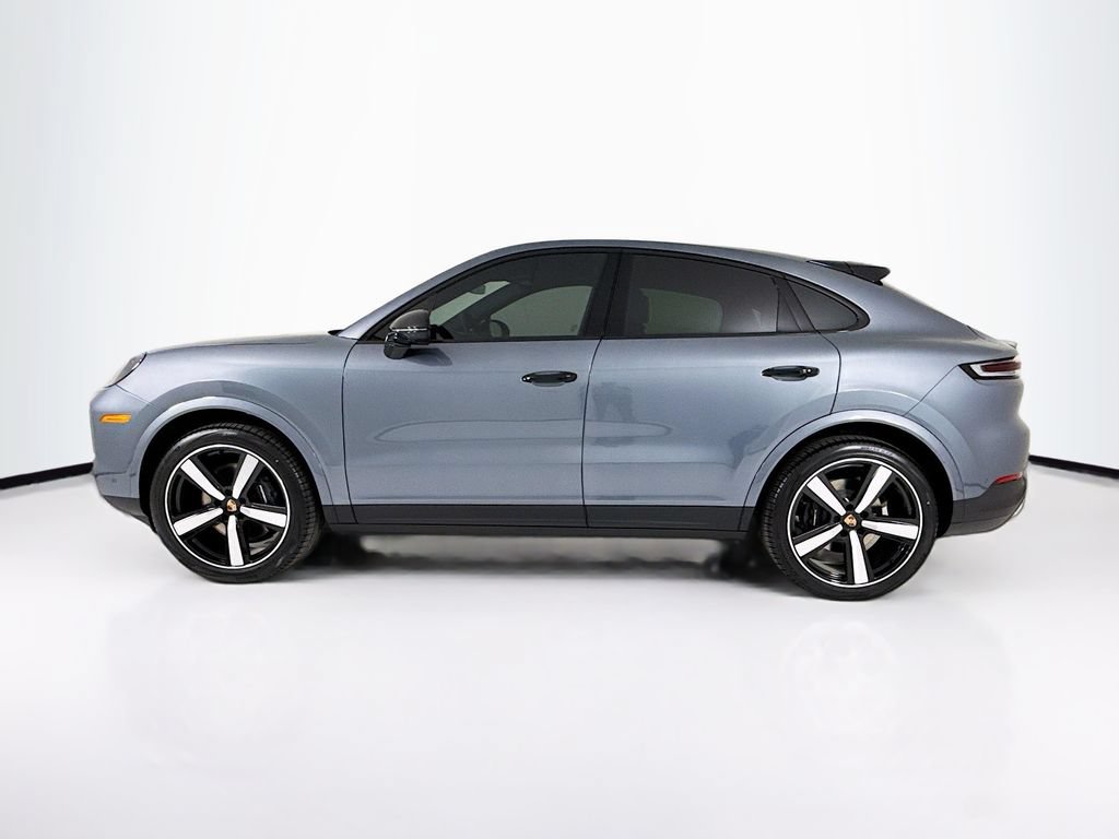 New 2026 Porsche Cayenne Coupe AWD/4WD image 2