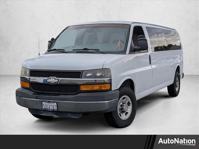 Used 2003 Chevrolet Express 3500 Extended Passenger w/ LS Preferred Equipment Group image 1