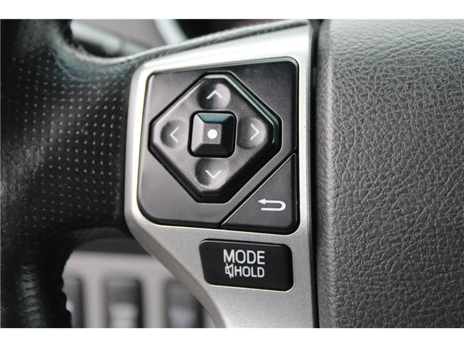 Used 2014 Toyota Tacoma 4x4 Double Cab image 17