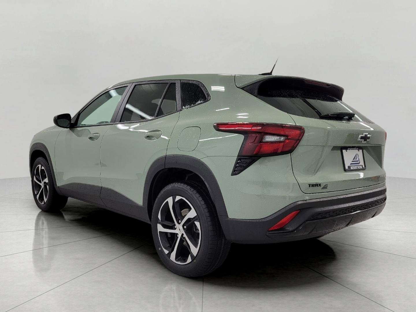 Certified 2024 Chevrolet Trax RS w/ Driver Confidence Package image 20