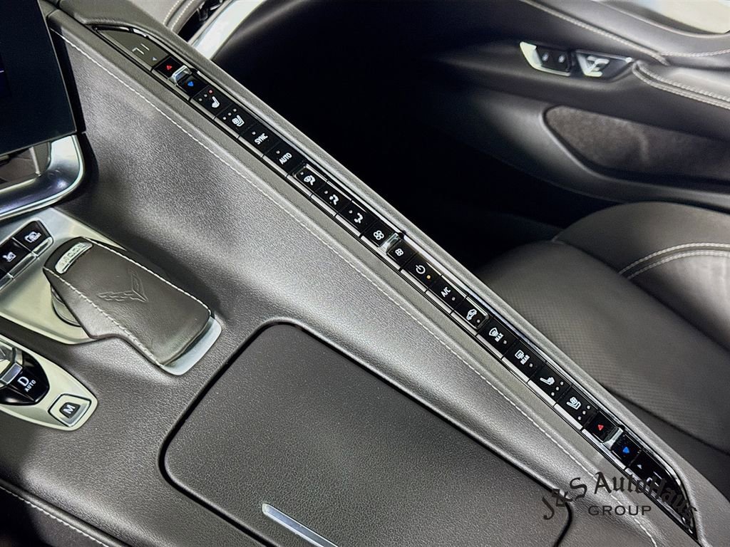 Used 2020 Chevrolet Corvette Stingray Preferred Conv w/ 2LT Preferred Equipment Group image 21