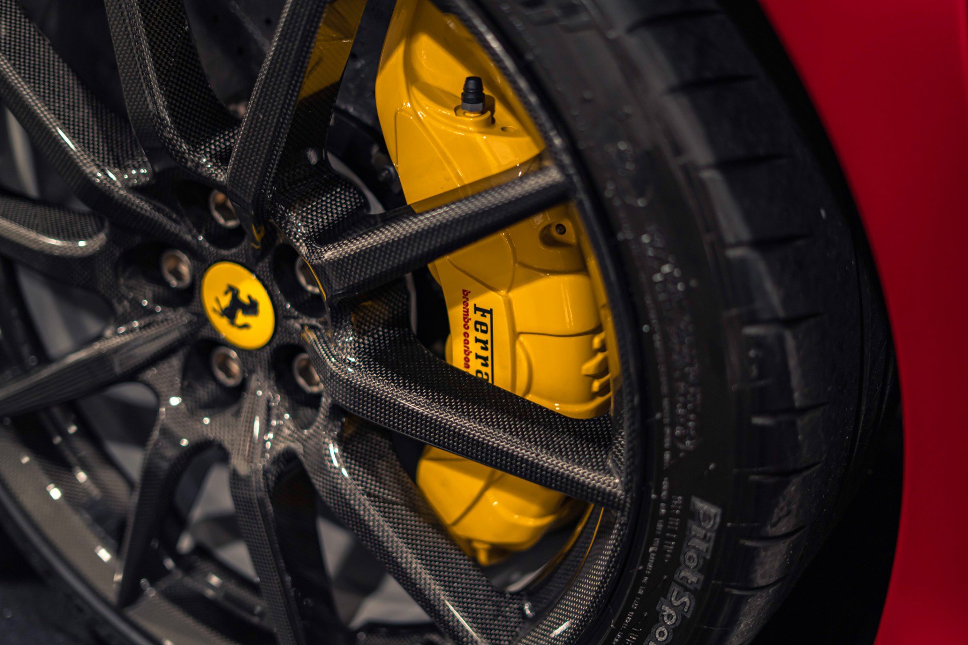 Used 2024 Ferrari SF90 Spider AWD/4WD image 7