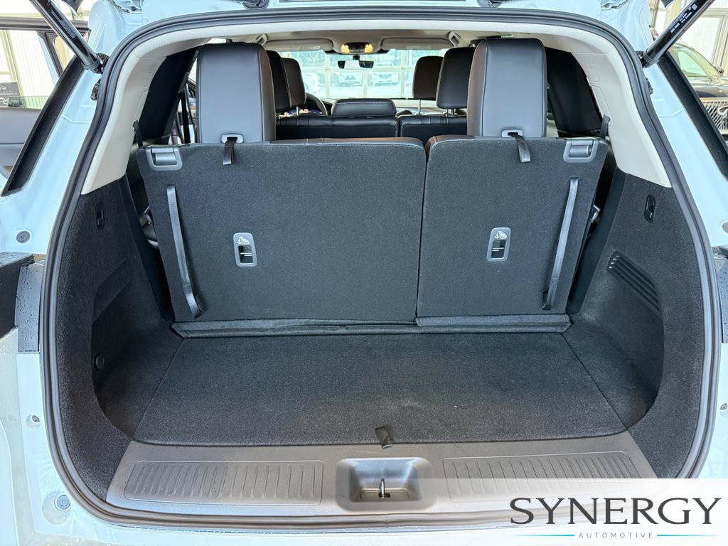 New 2027 INFINITI QX60 Pure w/ Cargo Package FWD image 31