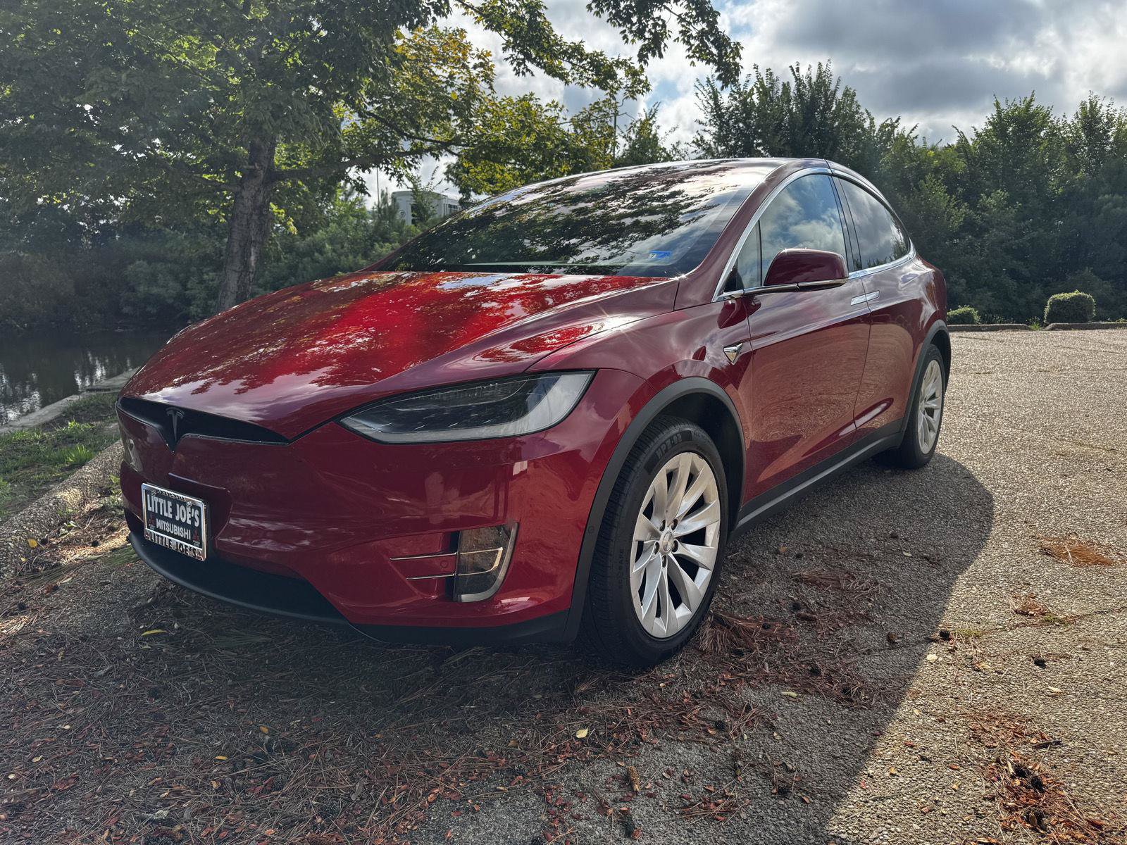 Used 2016 Tesla Model X 60D AWD/4WD image 11