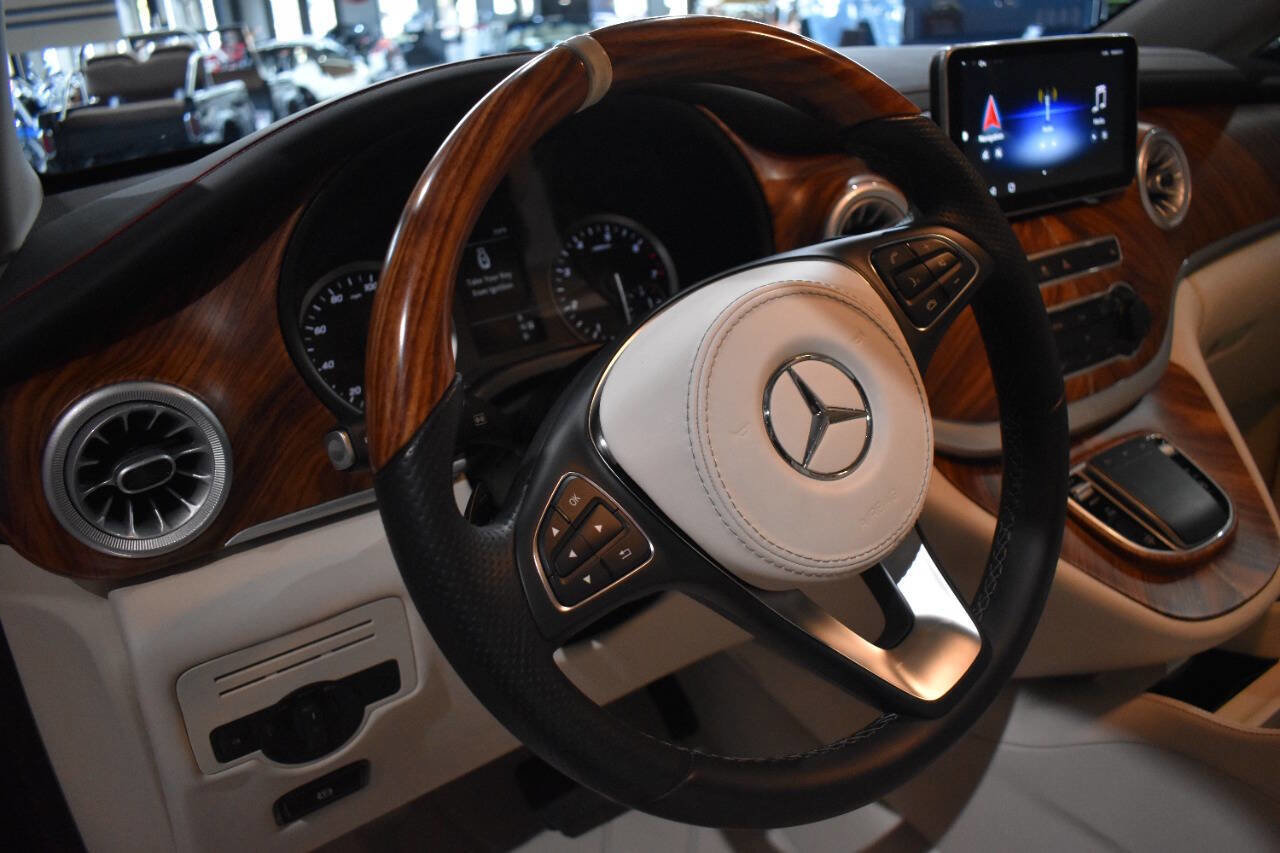 Used 2021 Mercedes-Benz Metris Passenger image 52