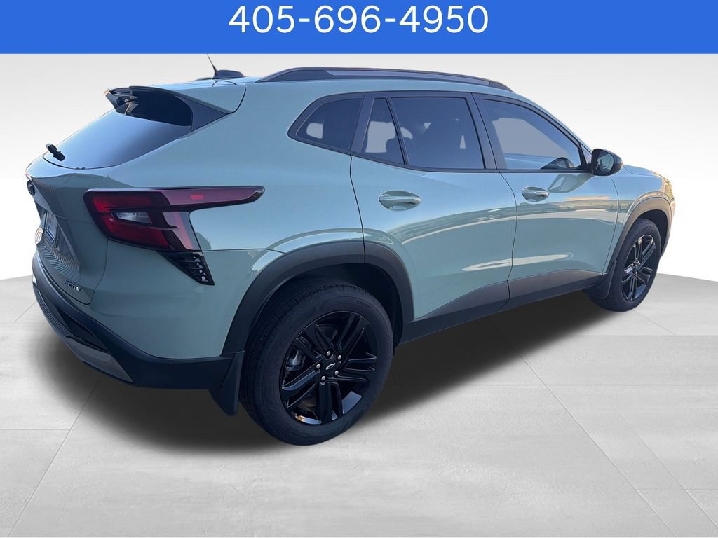 Used 2025 Chevrolet Trax ACTIV FWD image 6