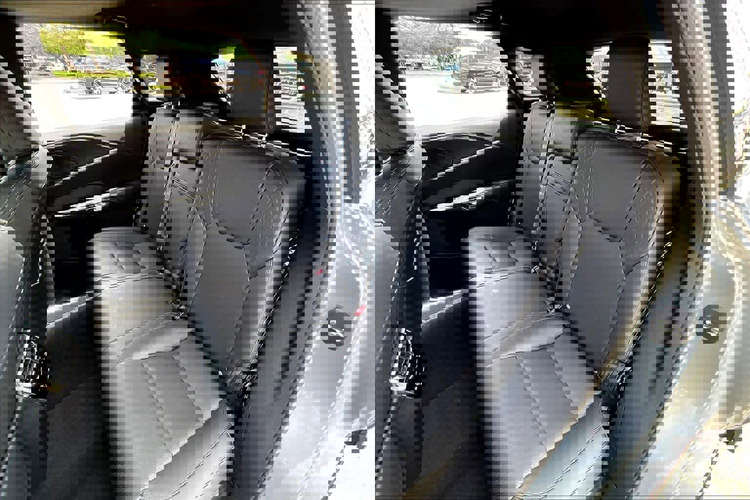 Used 2025 Lexus RX 350 Premium Plus w/ Convenience Package image 18