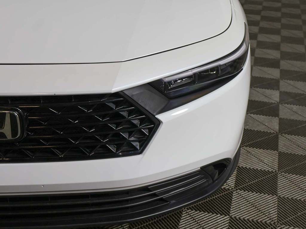 Certified 2026 Honda Accord SE image 13