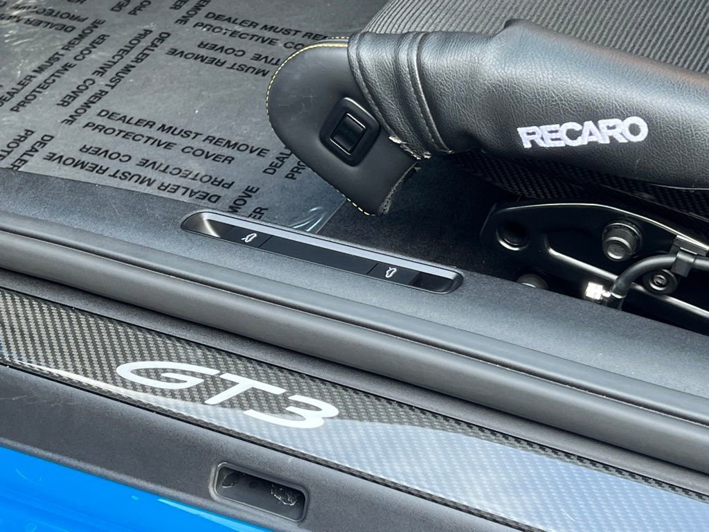 Used 2022 Porsche 911 GT3 image 36