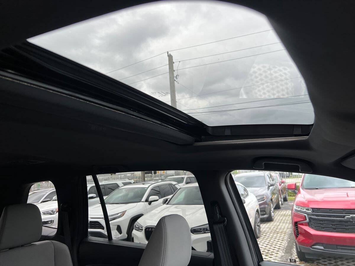 Used 2025 Honda Passport EX-L image 14