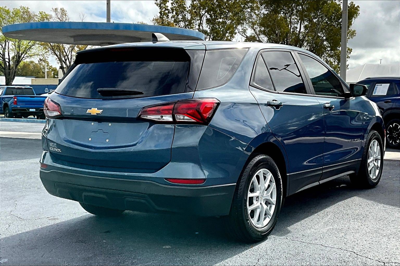 Certified 2024 Chevrolet Equinox LS FWD image 4