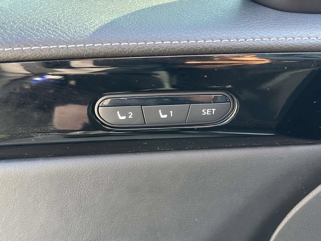 Used 2025 INFINITI QX60 Pure FWD image 18