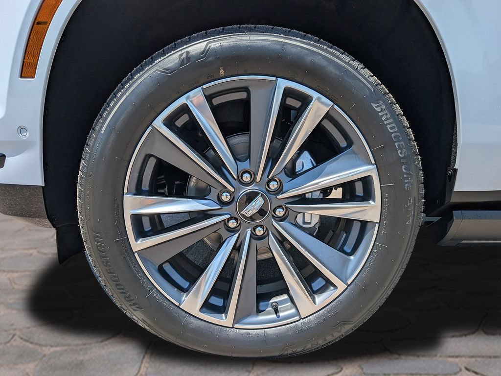 New 2026 Cadillac Escalade ESV Sport w/ Touring Package AWD/4WD image 9