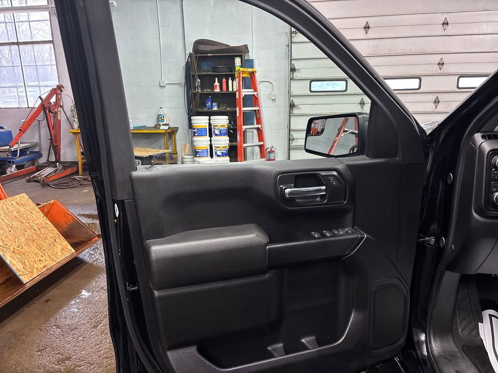 Used 2024 Chevrolet Silverado 1500 Custom AWD/4WD image 24
