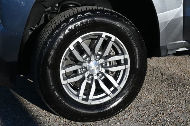 Used 2024 Chevrolet Colorado LT w/ LT Convenience Package II image 26
