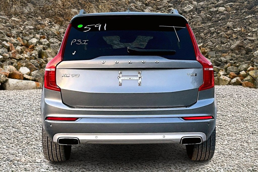Used 2019 Volvo XC90 T6 Momentum w/ Advanced Package image 4