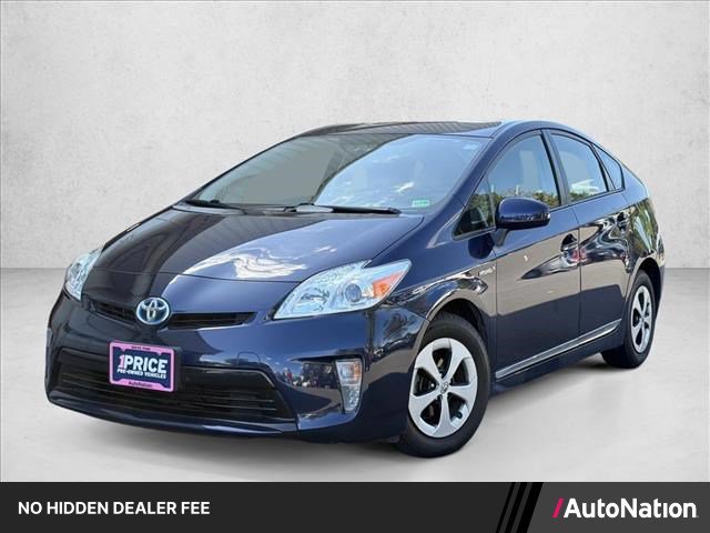 Used 2014 Toyota Prius Two FWD image 1