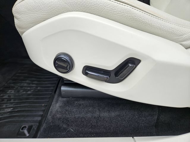 Used 2021 Volvo XC90 T6 Momentum w/ Advanced Package AWD/4WD image 22