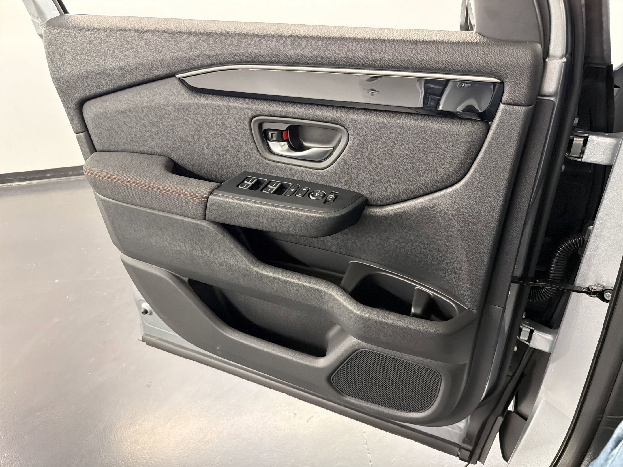 New 2026 Honda Pilot Sport image 21